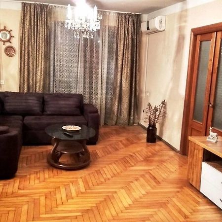 Apartment K. Gamsakhurdia St. Batoumi Extérieur photo