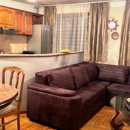 Apartment K. Gamsakhurdia St. Batoumi Extérieur photo